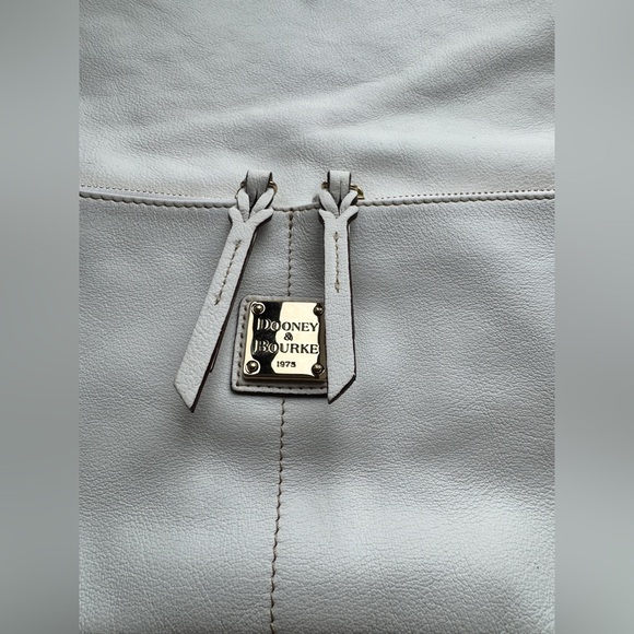 Dooney & Bourke | Large Dillen Pocket Sac White Leather Purse Hobo Shoulder - Picture 2 of 16